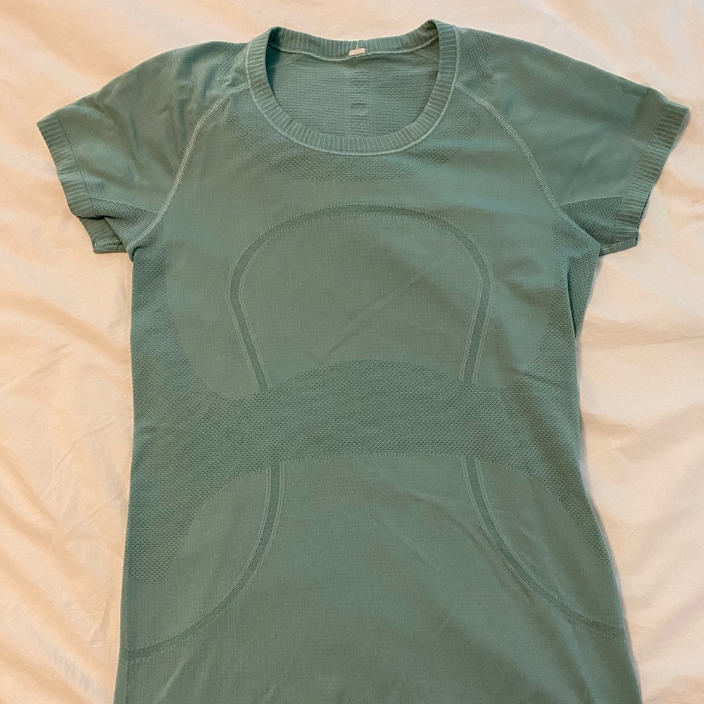lululemon athletica Swiftly Tech SS 8 Aqua Mist